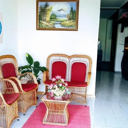 Apartamentos Villa *